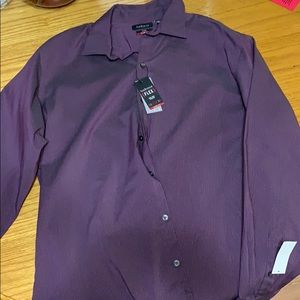 NEW Van Heusen Slim fit button up